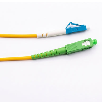 Patchcord de Fibra SC/APC-LC/UPC 3mm PVC G652D 3m Pack 20 Unid